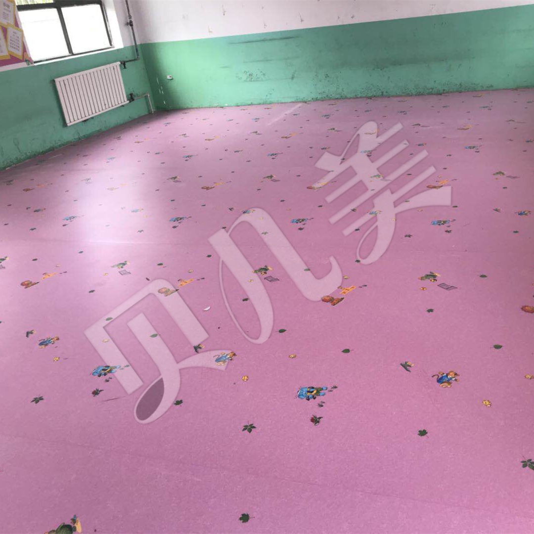 PVC幼儿园地板，一款性价比高的地板！