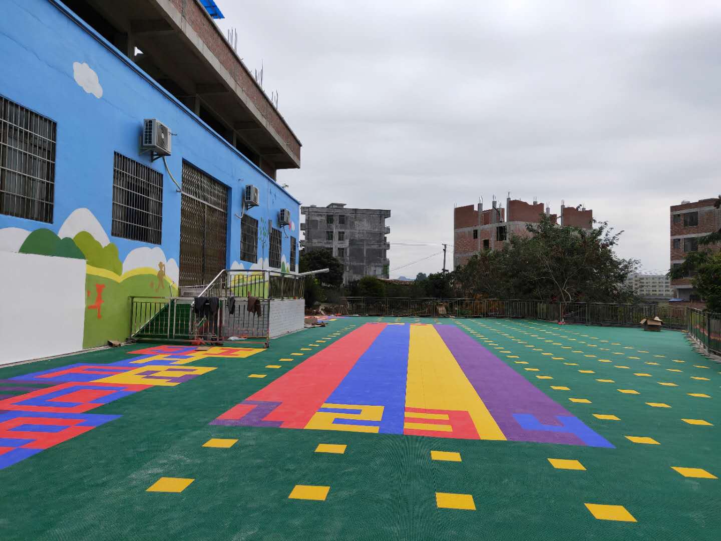 博超地板 悬浮式拼装地板 幼儿园拼装地板